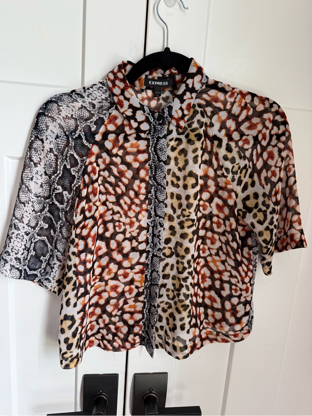 Express Mixed Animal Print Short Sleeve Top - Brown Black Cream size S. Like new